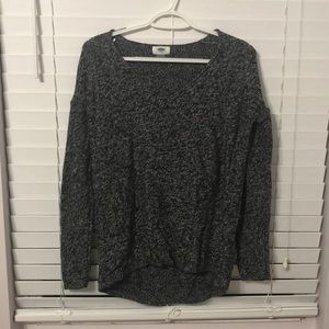Old Navy Sweater Black & white Size Medium
